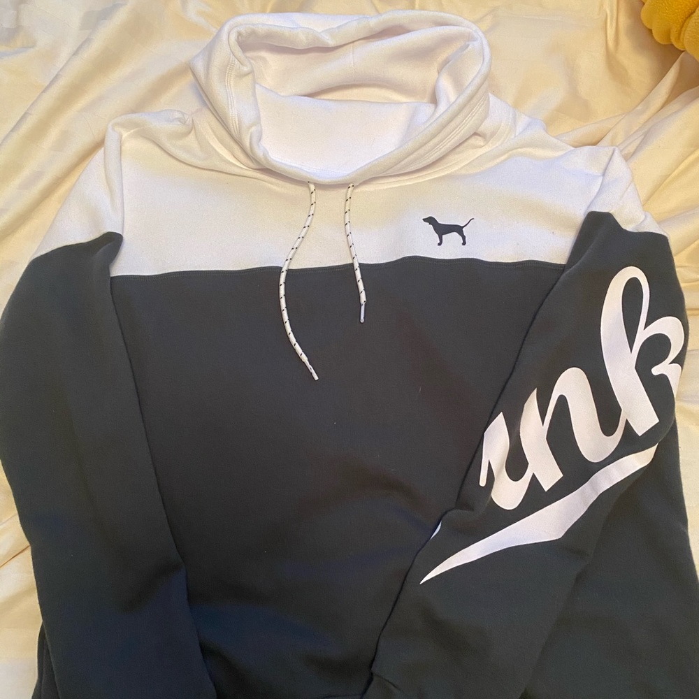 PINK hoodie. Green and white.